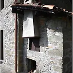 Casale La Fabbrica بيت للعطل *