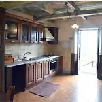 Casale La Fabbrica بيت للعطل